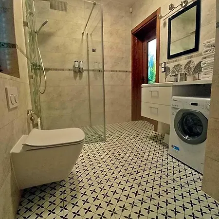 Izby Pod Litwinka * Czarna Góra
